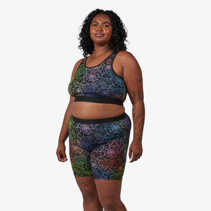 Model: Maliyah is 5'7" and wears a 2X