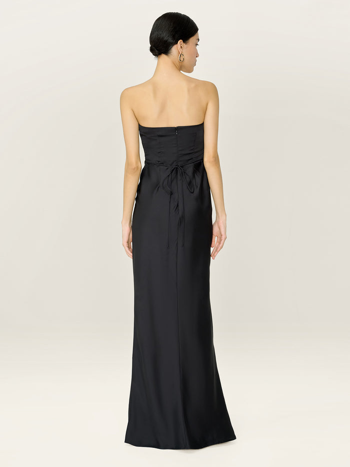 Amdra Dress in Black