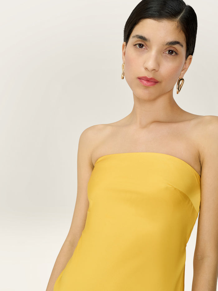 Amdra Dress in Eggyolk