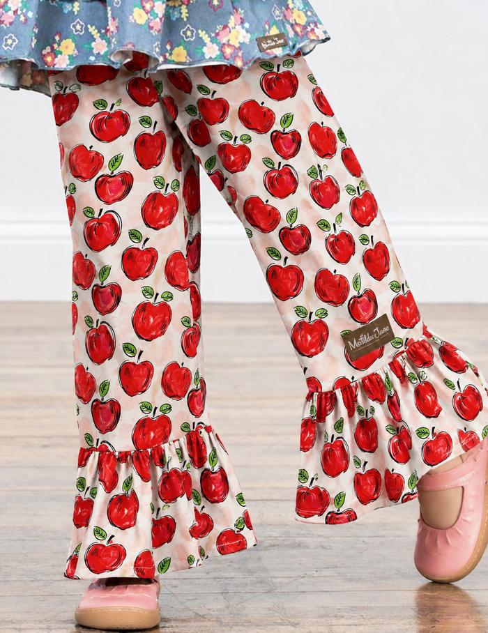 Apple of My Eye Big Ruffles