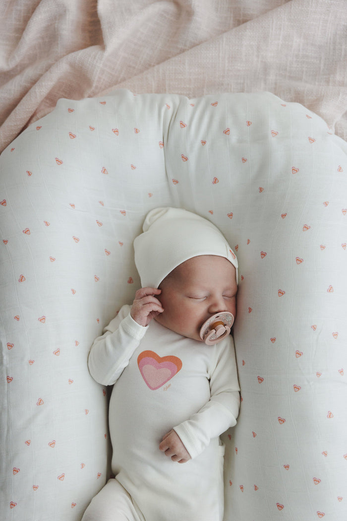 Big Graphic Heart Footie Set