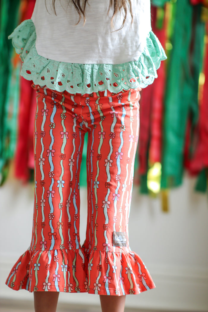Bows In A Row Big Ruffles
