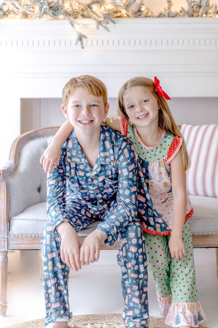 Boy's Santa's Surprise Stash Lounge Set