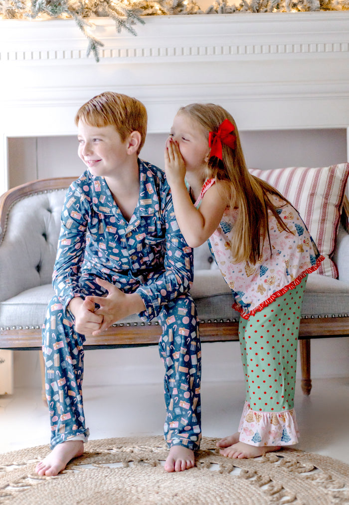 Boy's Santa's Surprise Stash Lounge Set