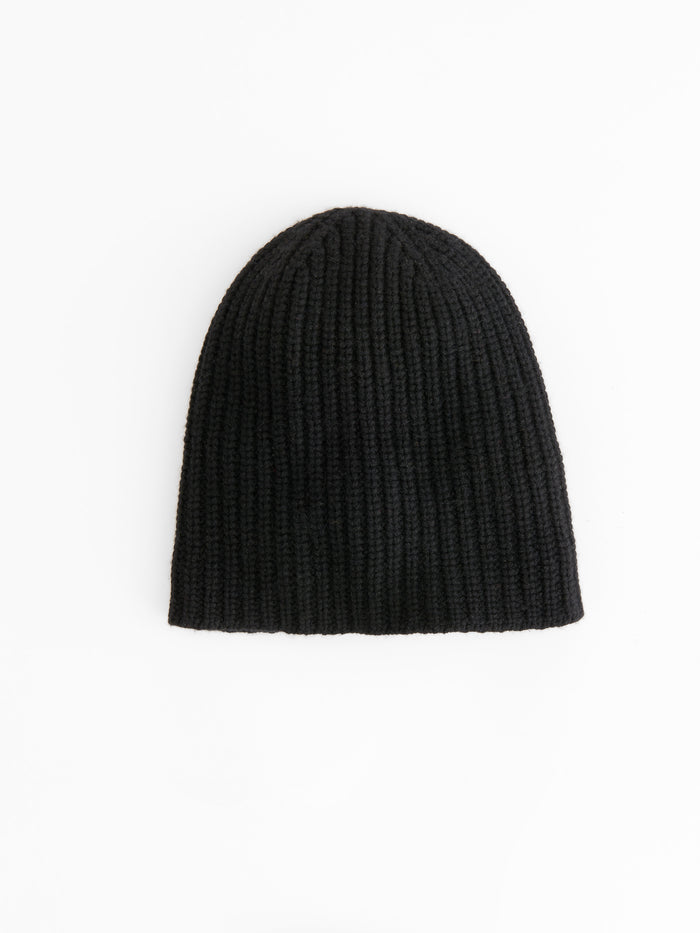 Cashmere Solid Beanie In Black