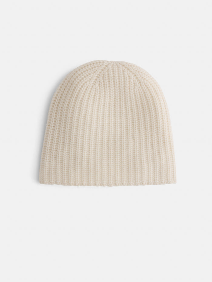 Cashmere Beanie In Chalk