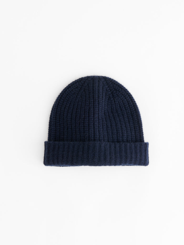 Cashmere Solid Beanie In Navy