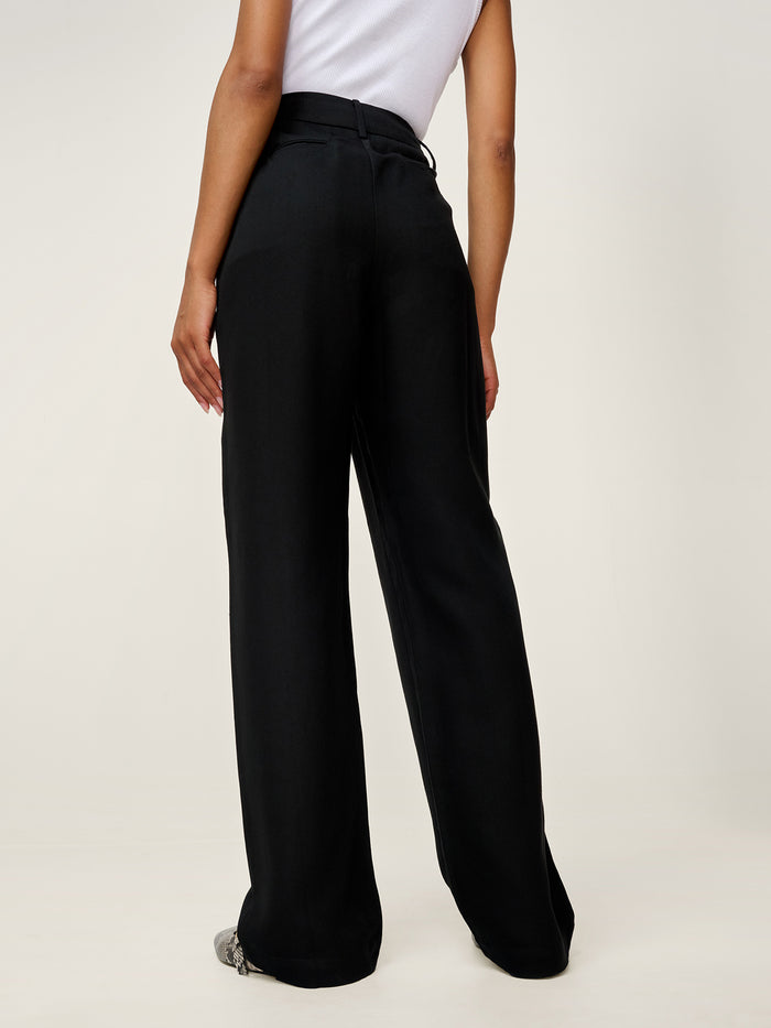 Cinnamon Trouser in Black