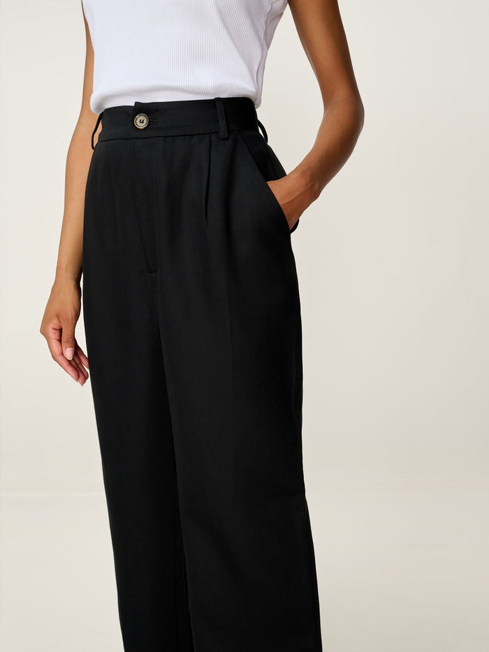 Cinnamon Trouser in Black