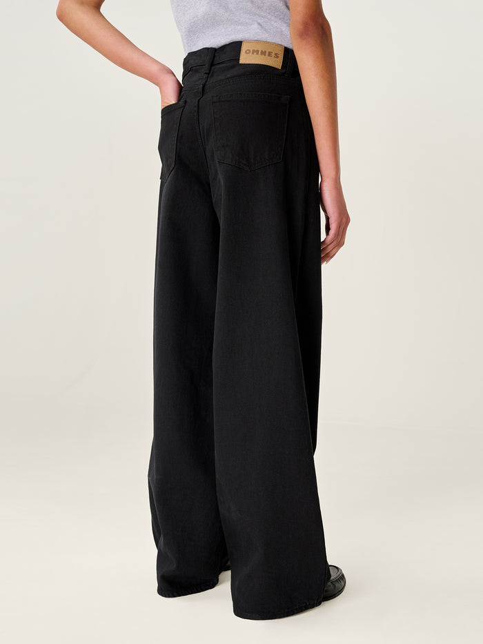 Connie Wide Jean in Black
