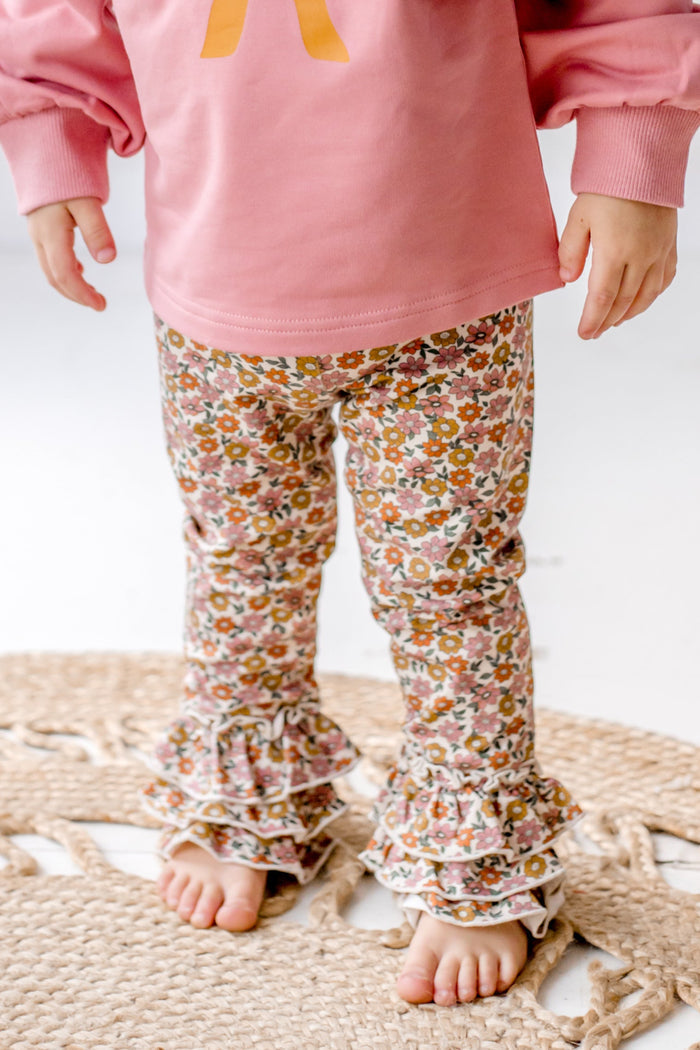 Ditsy Ruffle Roots Benny Leggings