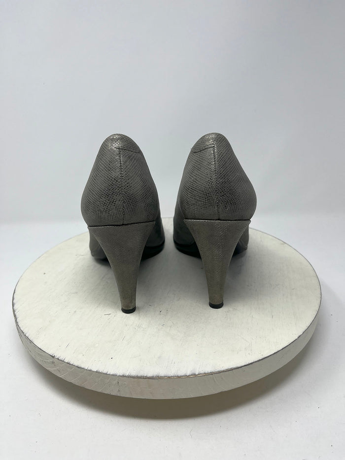 ecco Size 10/10.5 (41) Gray Cross- hatched Pumps