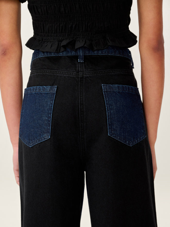 Eddie Jean in Dark Indigo Wash