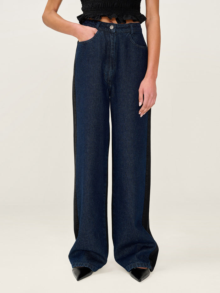Eddie Jean in Dark Indigo Wash