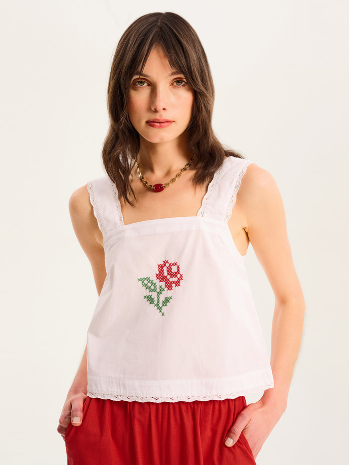 Elinda Top in White