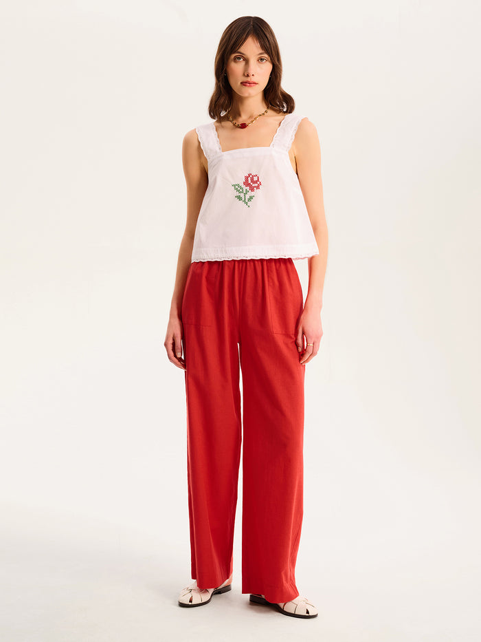 Elinda Top in White