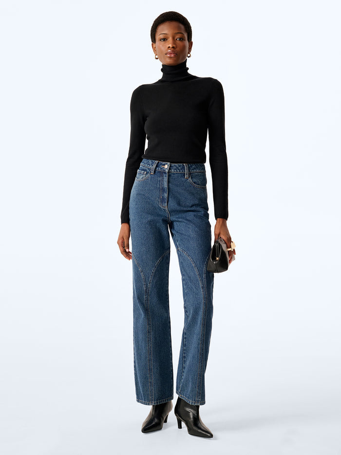 Everest Top in Black