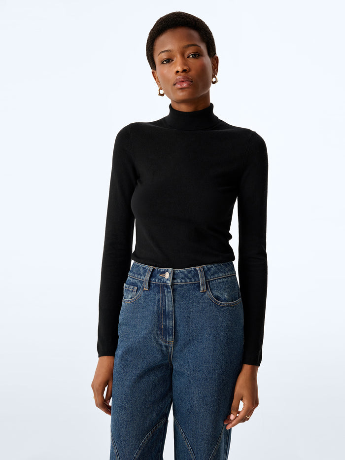 Everest Top in Black