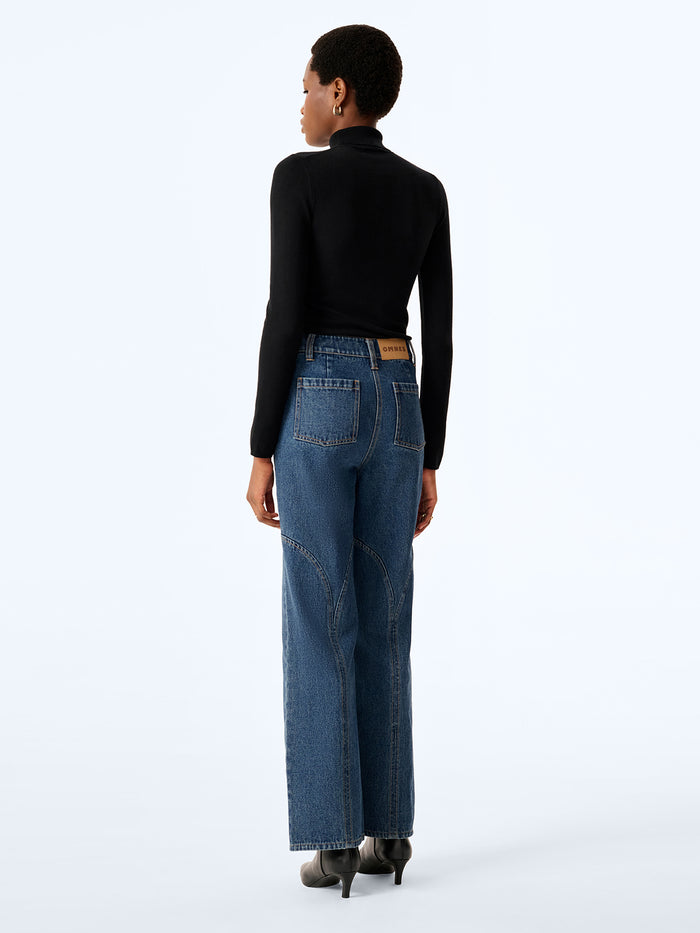 Everest Top in Black