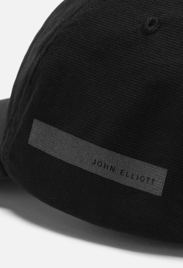 Grid-Mesh Sprint Hat / Black