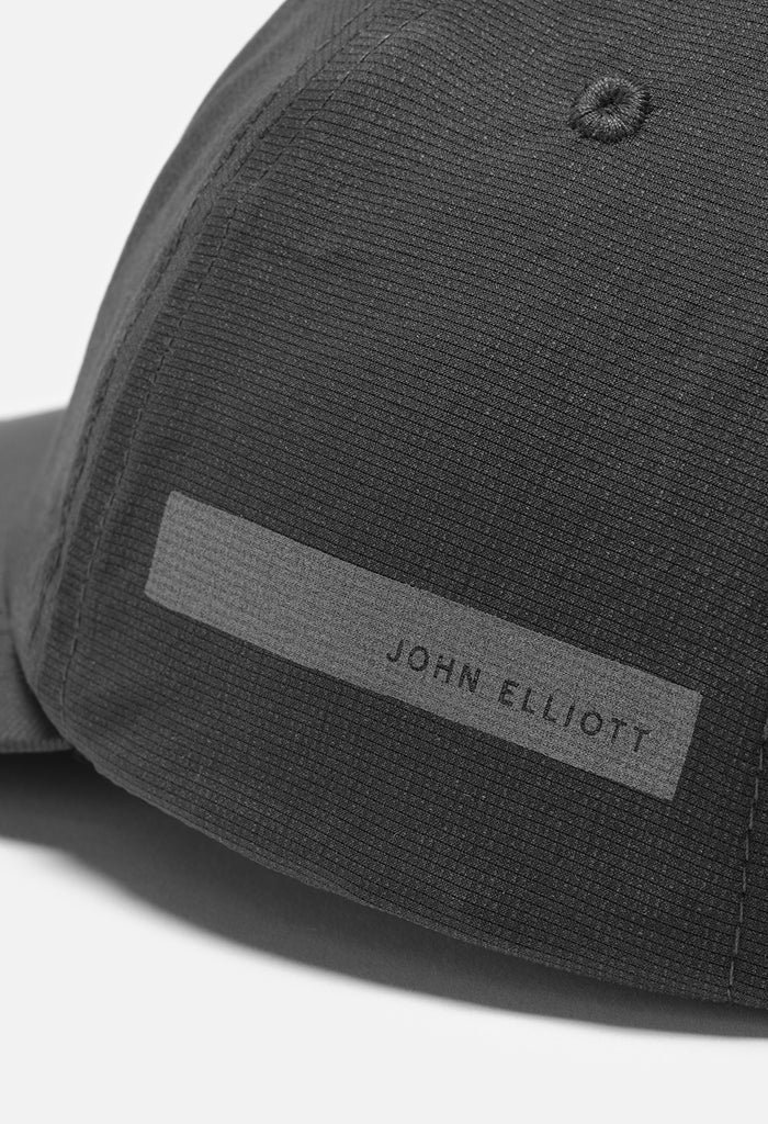 Grid-Mesh Sprint Hat / Charcoal