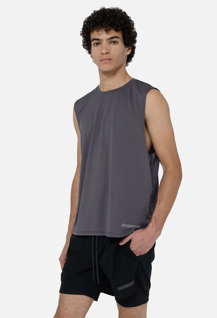 Grid-Mesh Sprint Shorts / Black