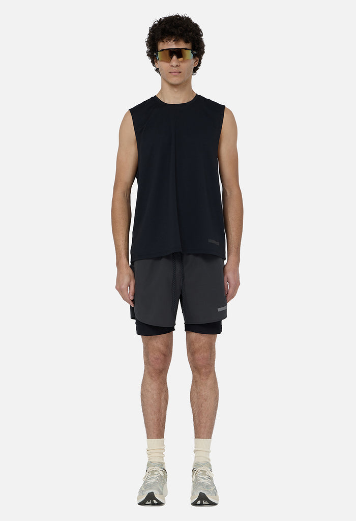 Grid-Mesh Sprint Shorts / Charcoal