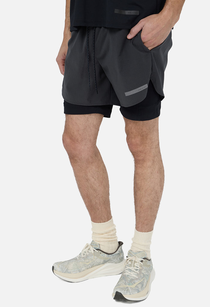 Grid-Mesh Sprint Shorts / Charcoal