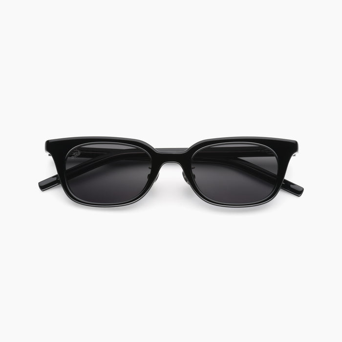 Black / Black