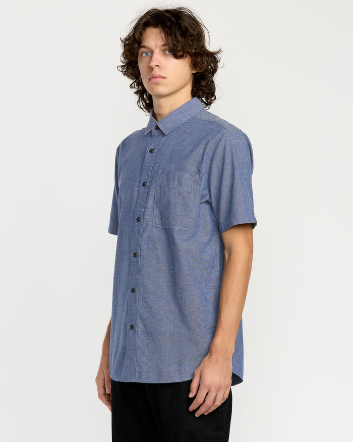 Men's Date Knight Short Sleeve Shirt--Volcom