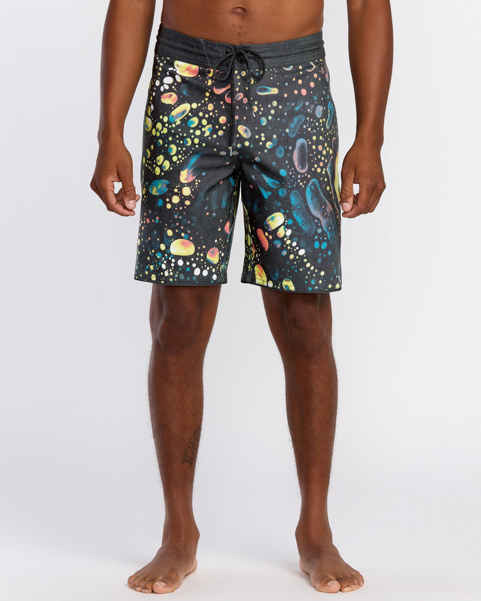 Men's Excite Stoney Scallop 19-Black-Volcom