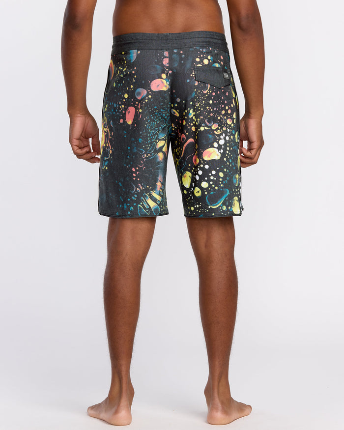 Men's Excite Stoney Scallop 19-Black-Volcom