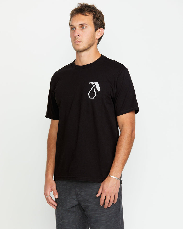 Men's Reelin Short Sleeve Tee-Black-Volcom