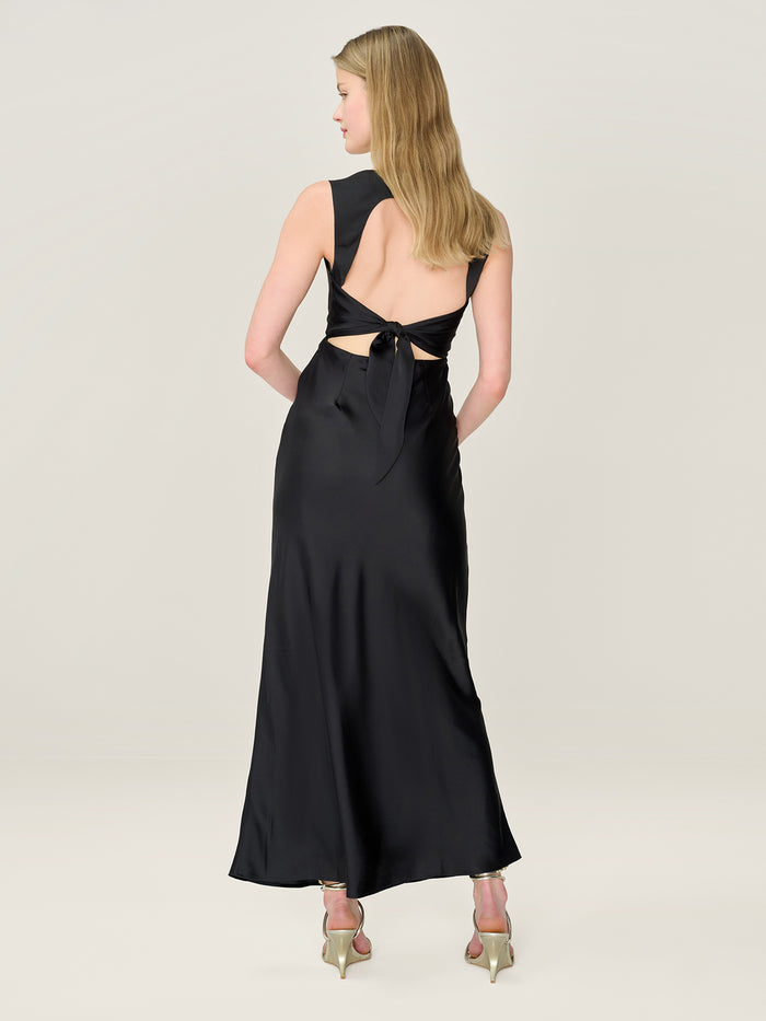 Nova Dress in Black