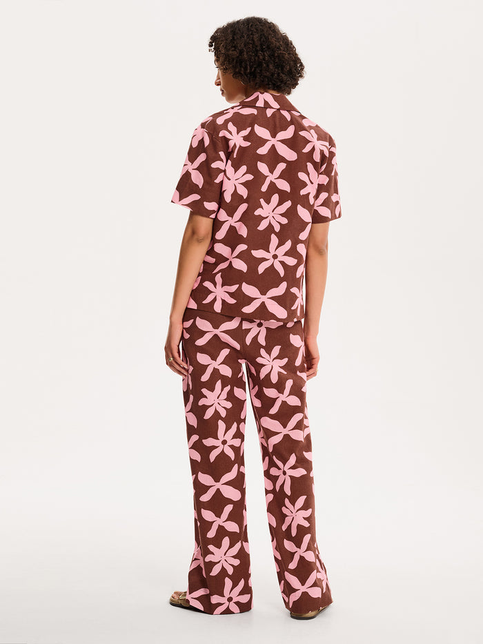 Oaklyn Shirt in Pink and Chocolate Floral Print