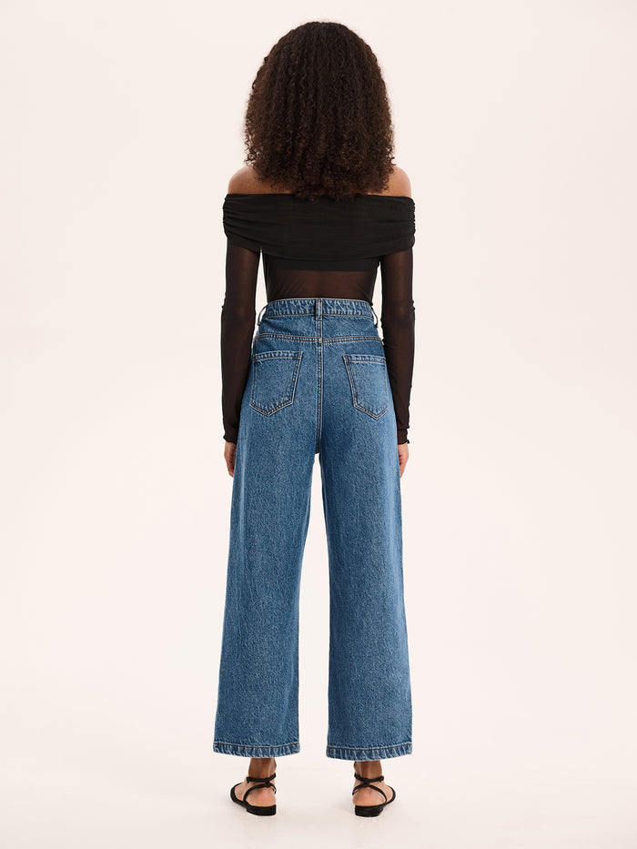 Orielle Cropped Jean in Mid Wash