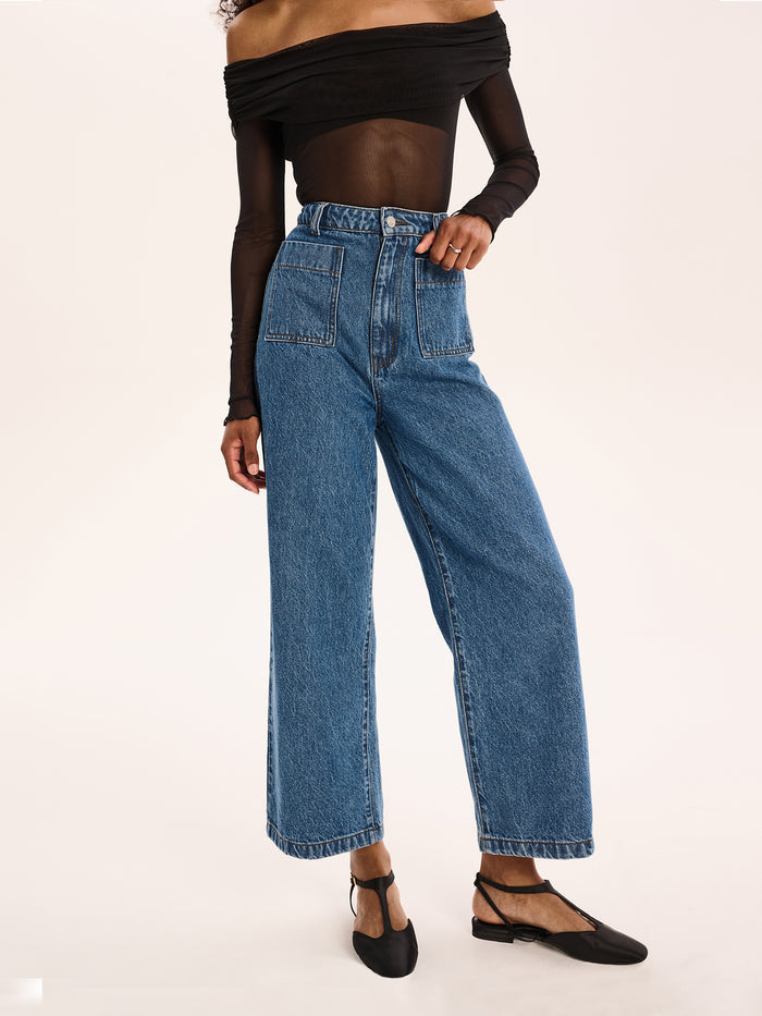Orielle Cropped Jean in Mid Wash