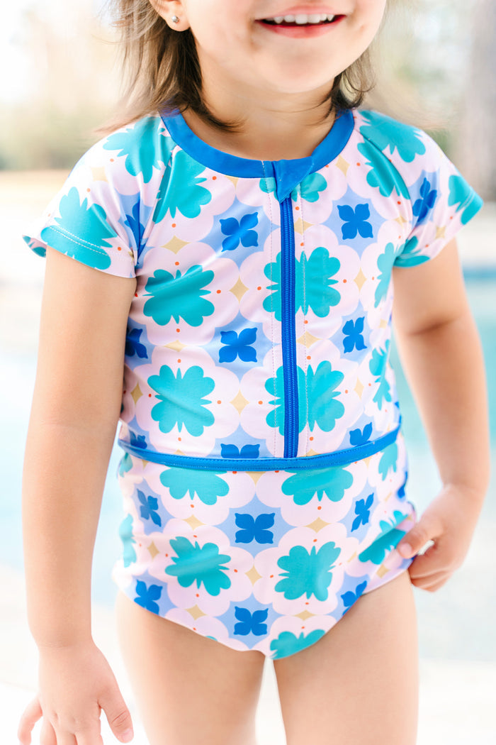 Rash Guard Swimsuit - Short Sleeve | Mod Petal