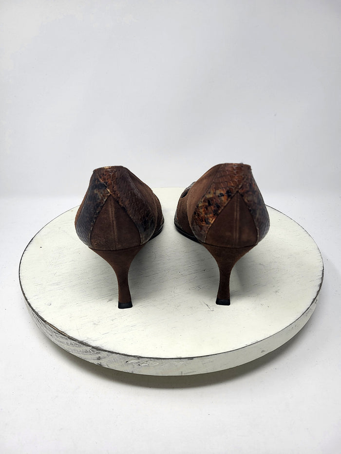 Stuart Weitzman Size 8N Brown Suede Snake Pumps