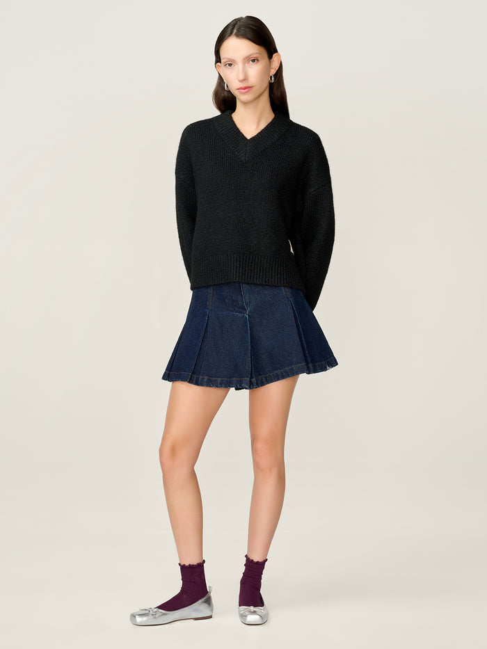 Daria Jumper in Black