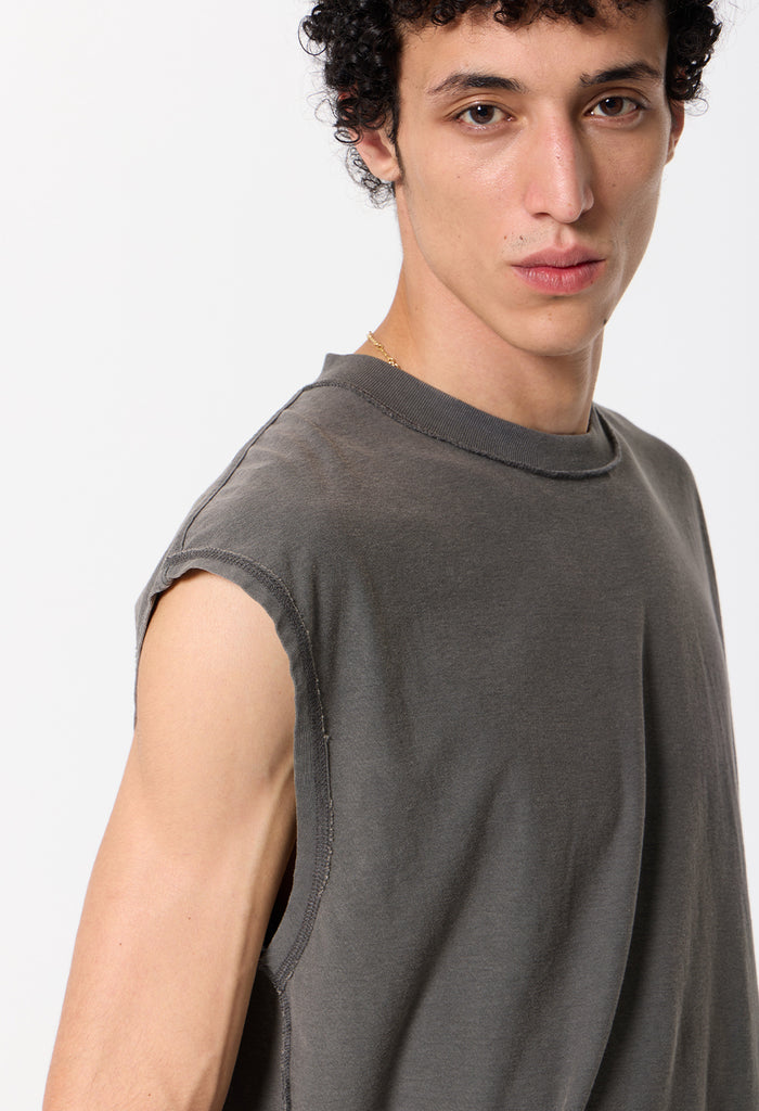 Summer Reversed Cropped Sleeveless / Washed Black