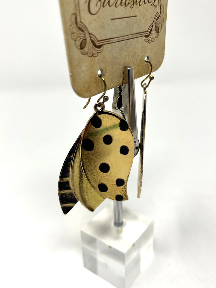 Susan Winget Gold & Black Metal Leaves Dangle Earrings