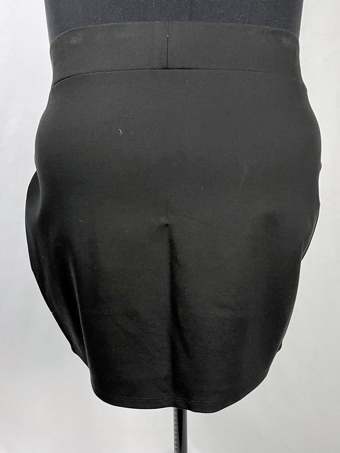 Torrid Size 4 (26/28) Black Bandage Mini Skirt