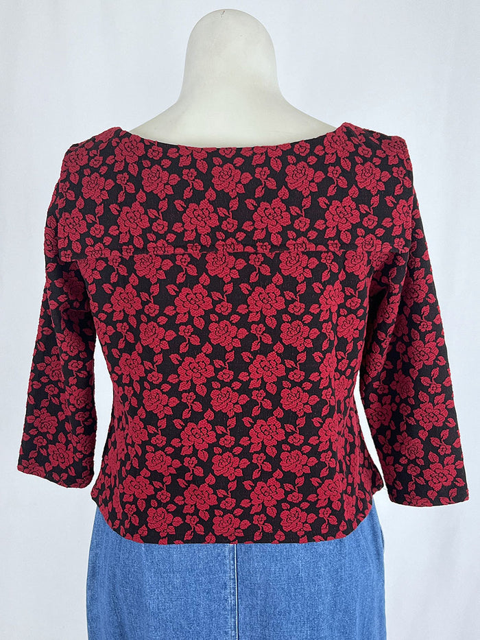 Unique Vintage Size 1X (16) Red & Black Bold Floral Shirt