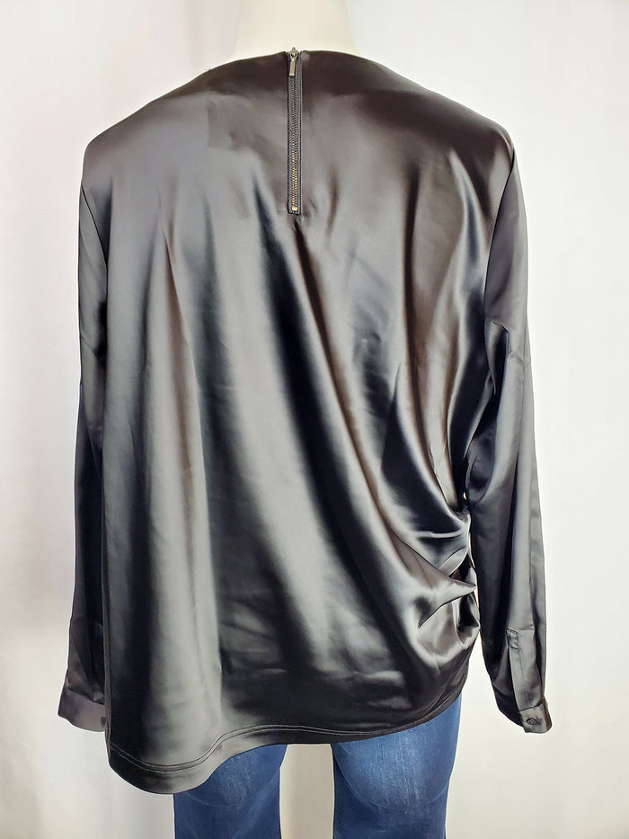 Universal Standard Size M (18/20) Black Satin Shirt NWT