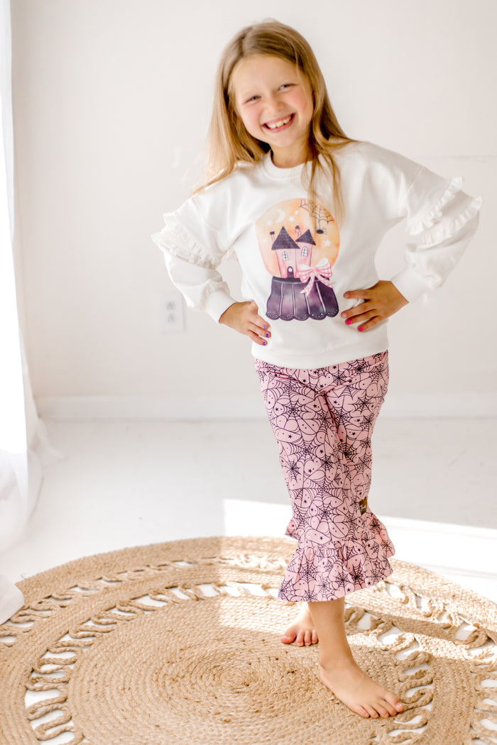 Web of Whimsy Big Ruffles