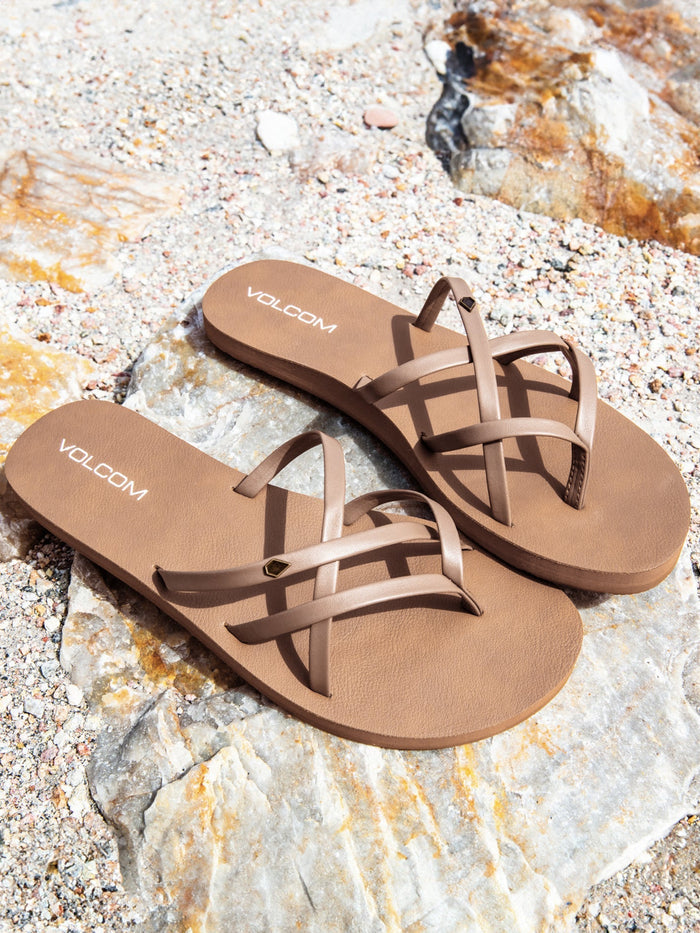 Women's New School II Sandals-Natural-Volcom