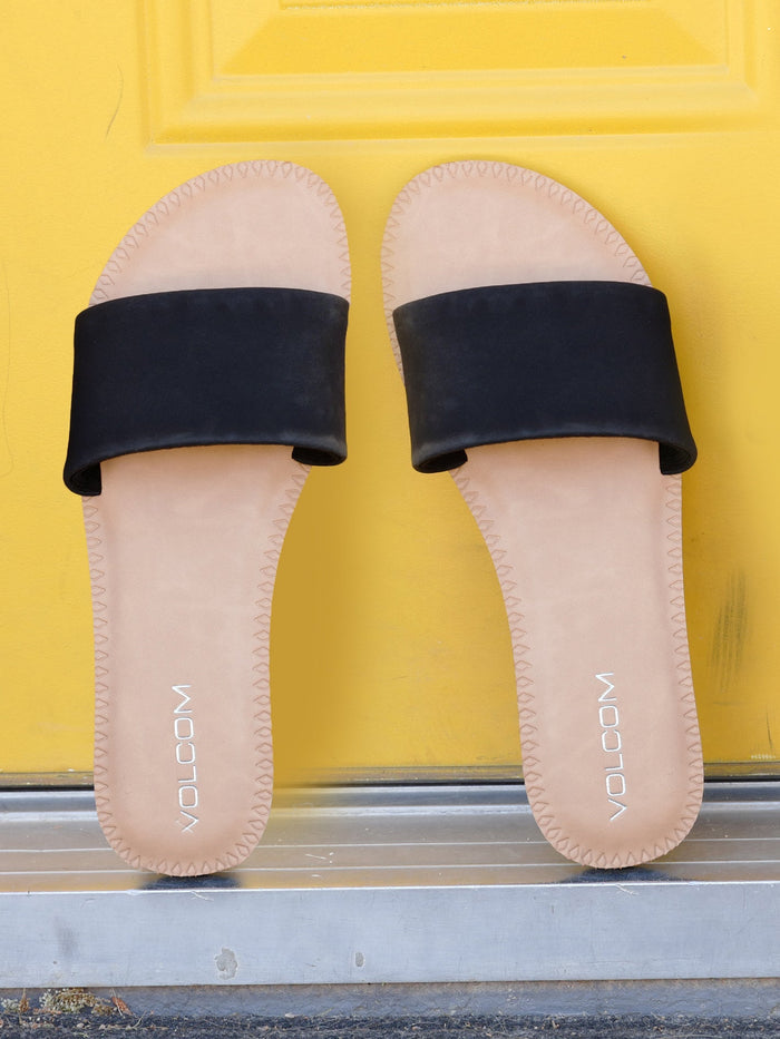 Women's Simple Slides-Black-Volcom