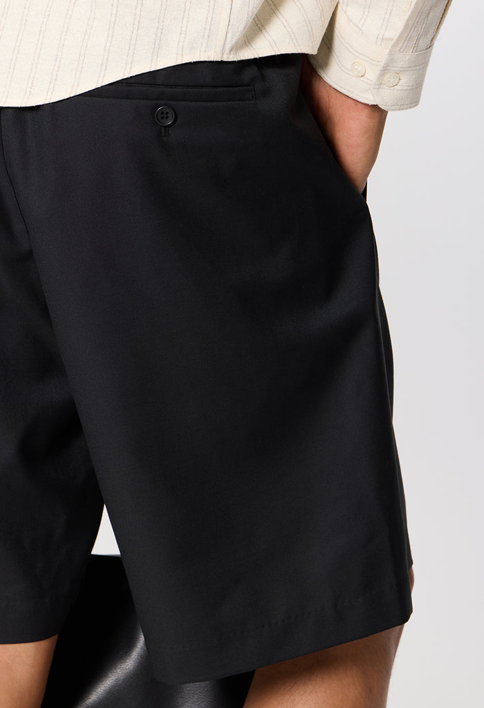 Wool Wide Easy Shorts / Black
