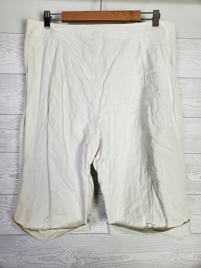 Yeohlee Size 14 Bone Crinkle Shorts NWT